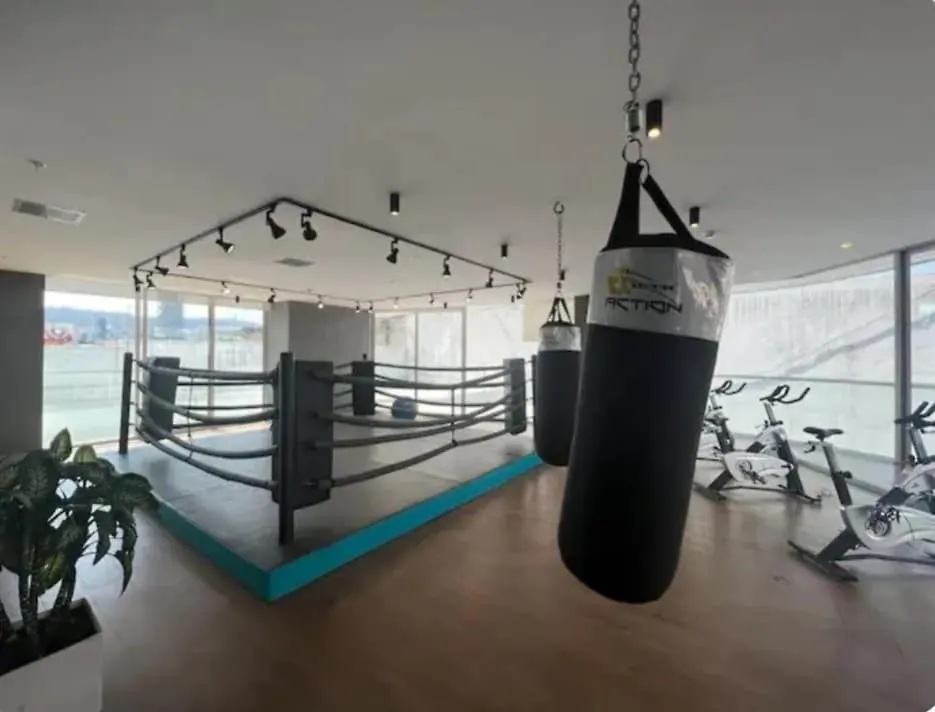 Lovely View Studio Building Heated Pool Gym Turco Wifi 키토 아파트