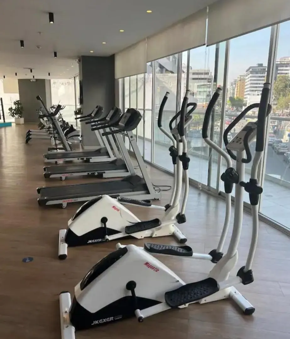 Lovely View Studio Building Heated Pool Gym Turco Wifi Quito Apartamento